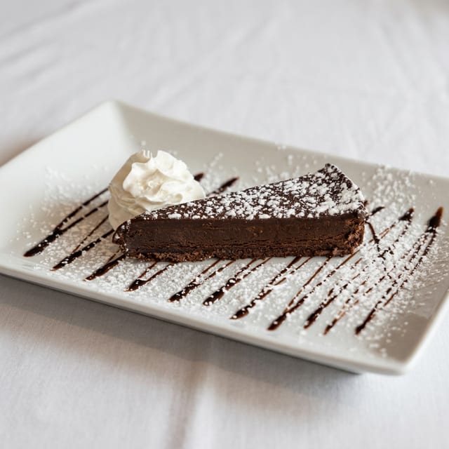 Truffle Chocolate Cake *GF.